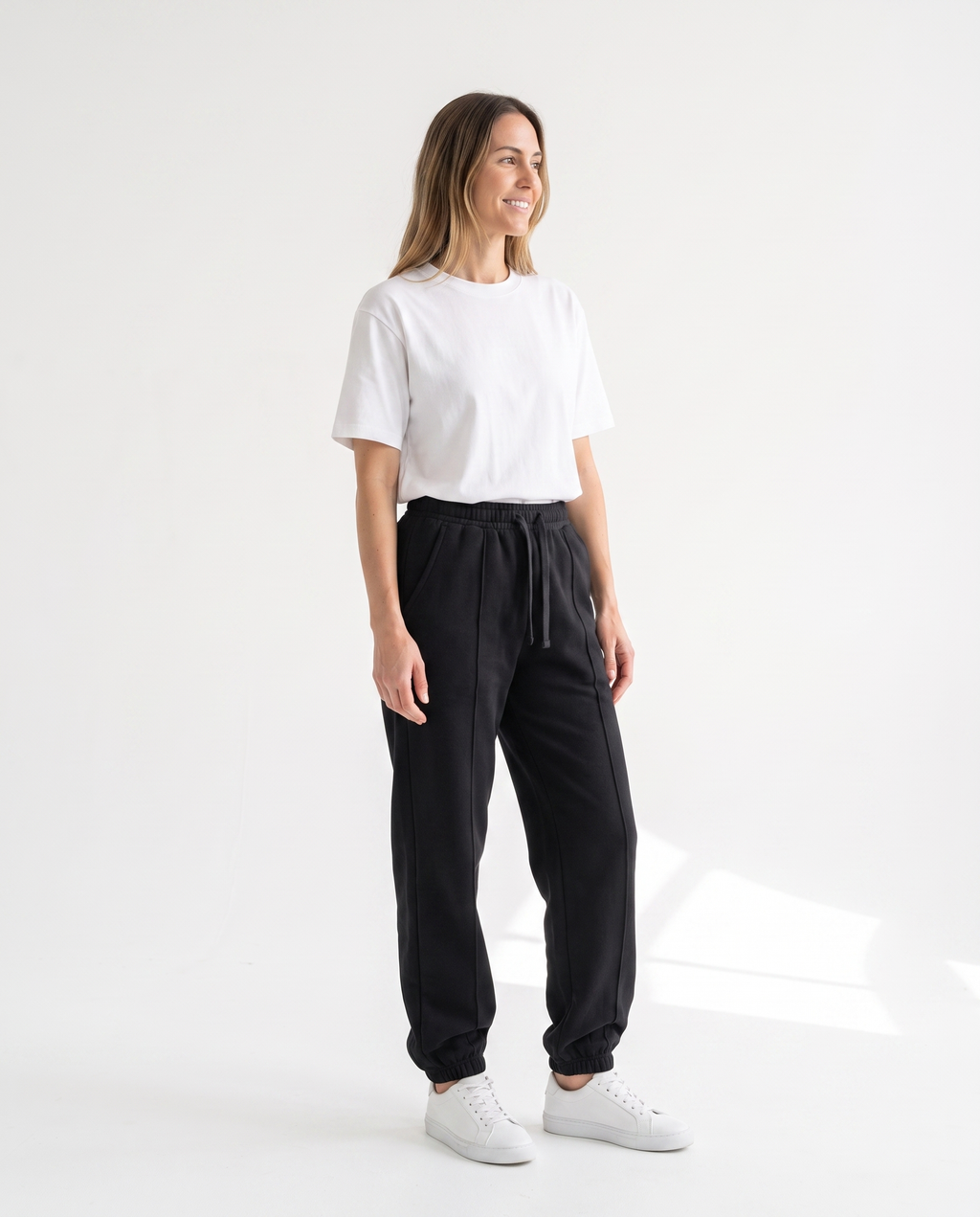 The Heavy Sweatpant in black, side view